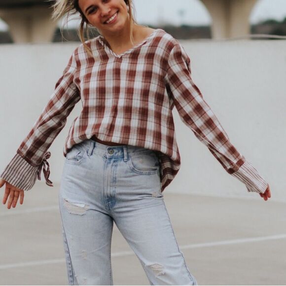 Crescent double gauze, brown and white plaid with striped trim blouse small - Picture 9 of 9